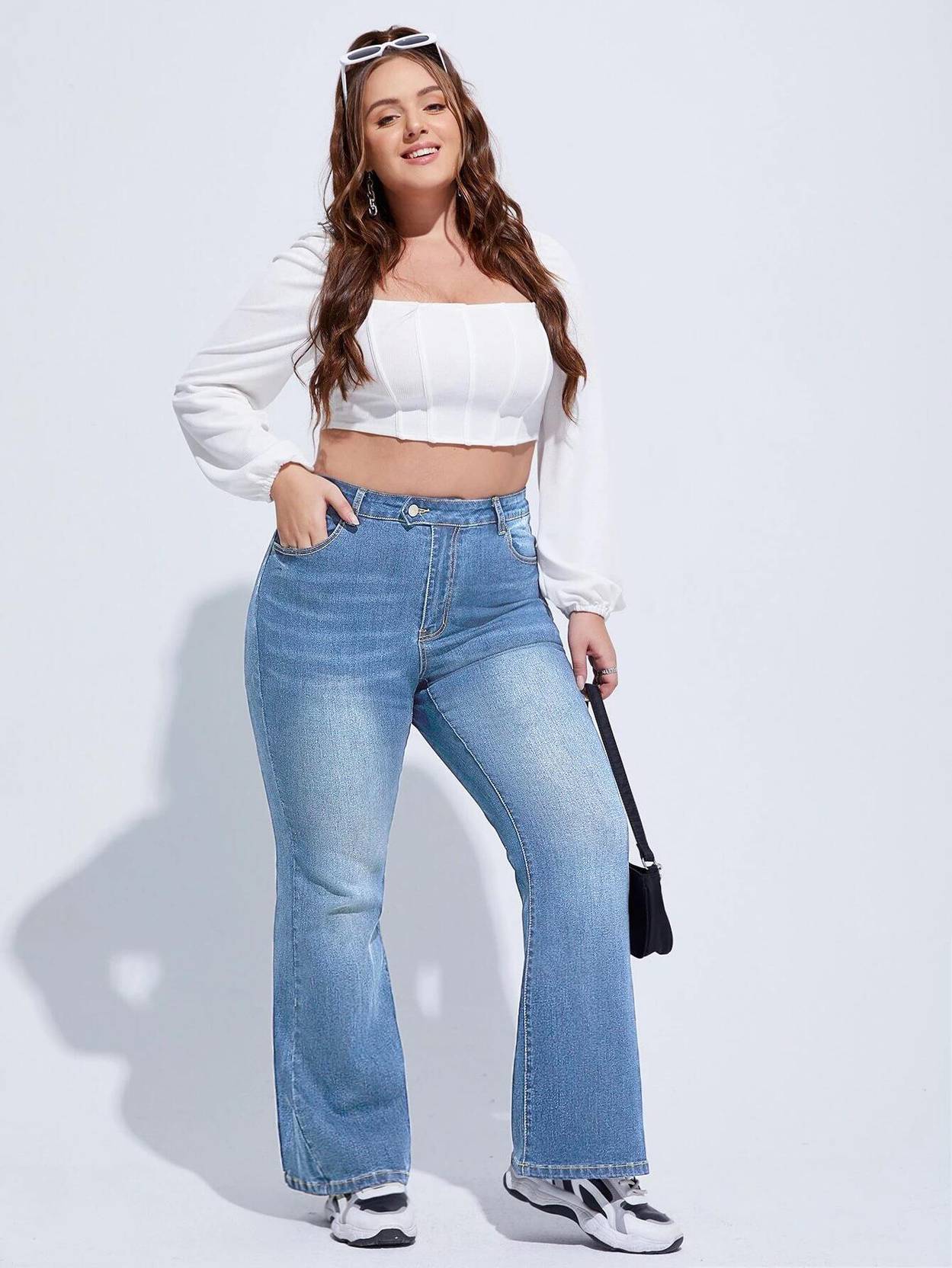 Curvy CLOSET  Women Boot-Leg High Rise Blue Jeans - Image 4