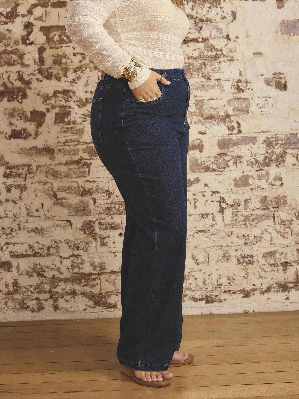 Curvy CLOSET  Women Loose Fit High Rise Dark Blue Jeans - Image 3