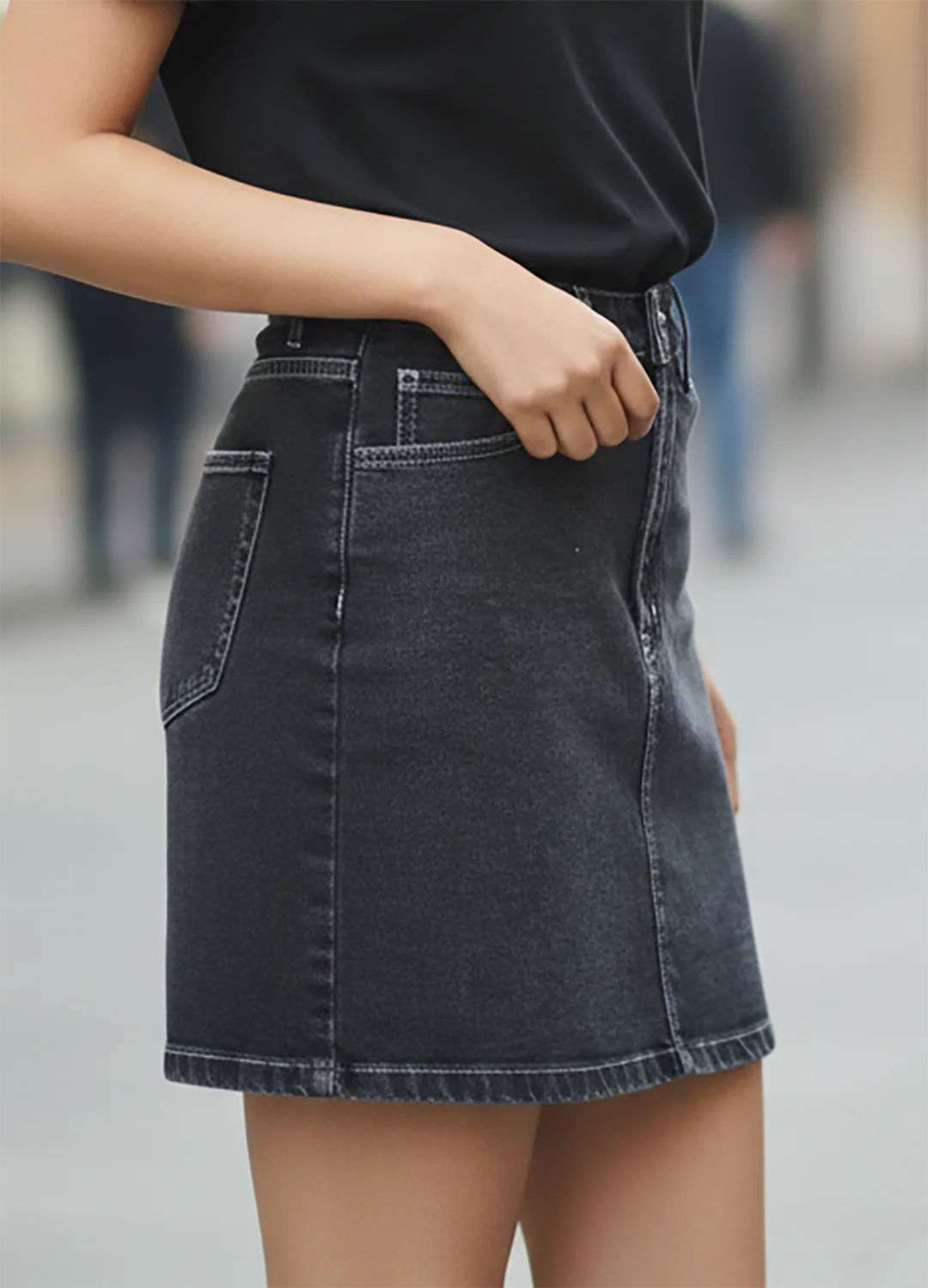 High-Waisted Black Denim Mini Skirt - Image 5