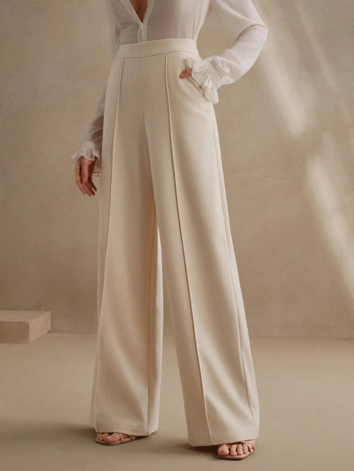 High-Waisted Ivory Wide-Leg Pleated Trousers - Image 7