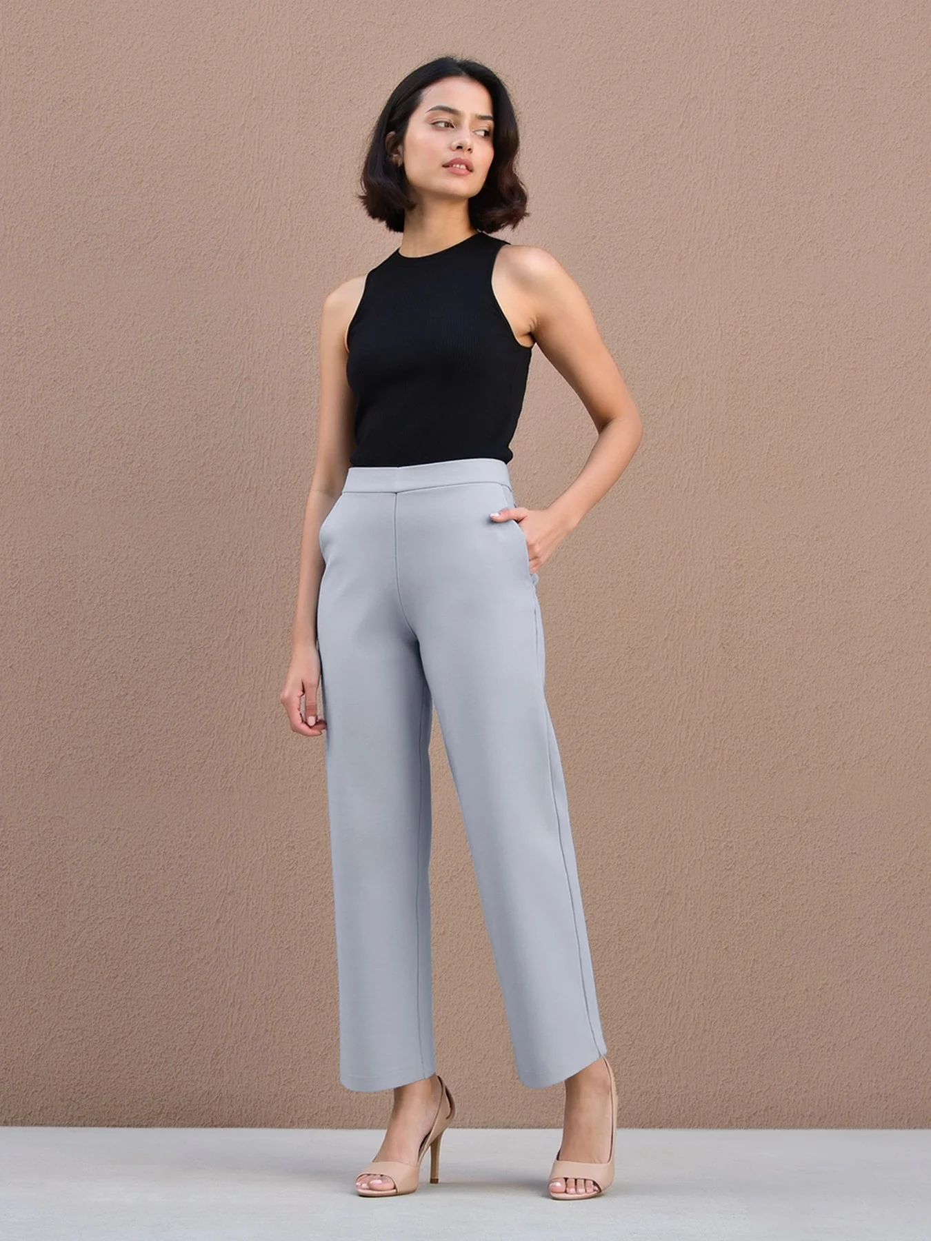 High-Waisted Olive Green Wide-Leg Cropped Trousers - Image 3