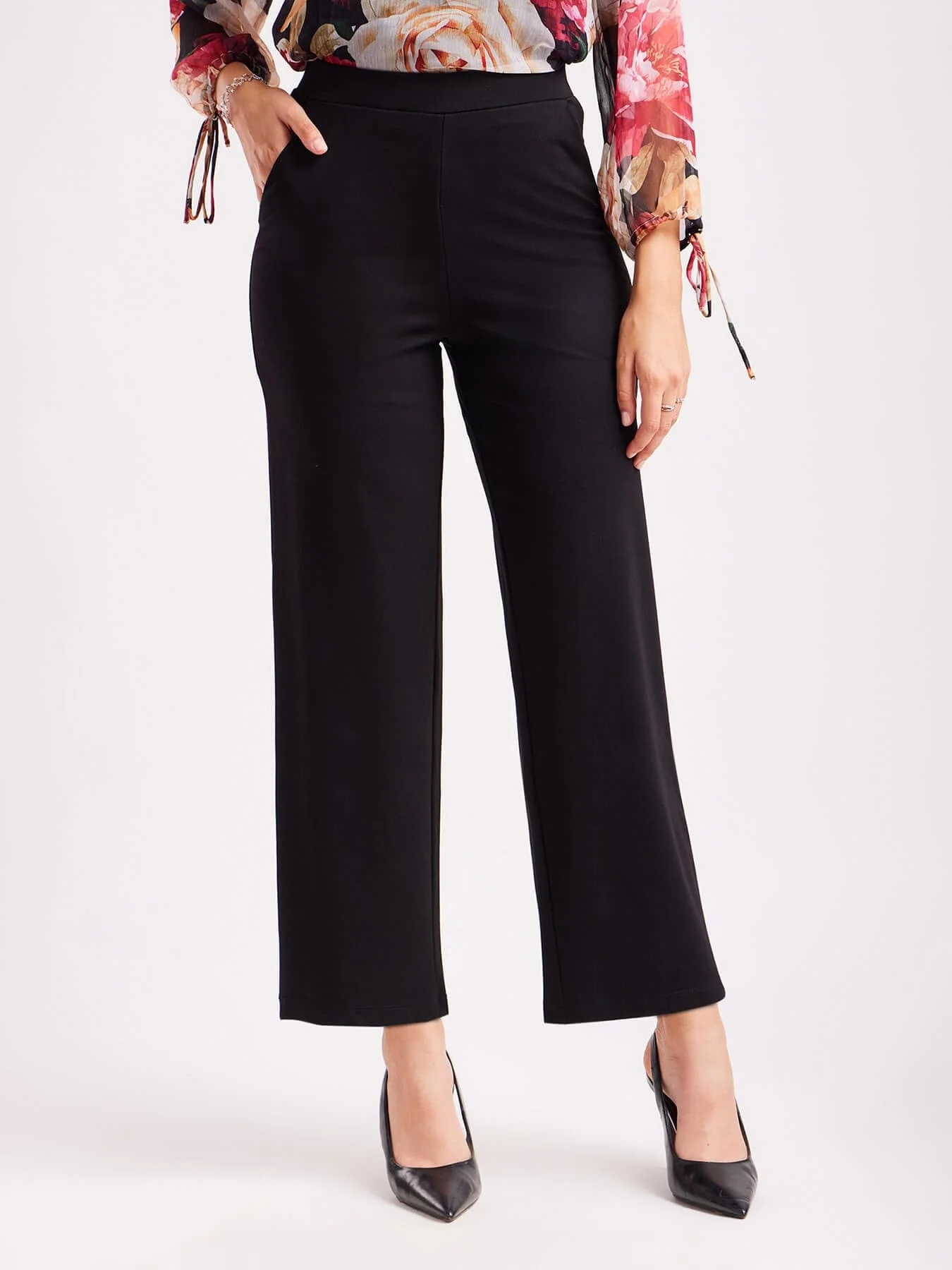 High-Waisted Red Wide-Leg Cropped Trousers - Image 6