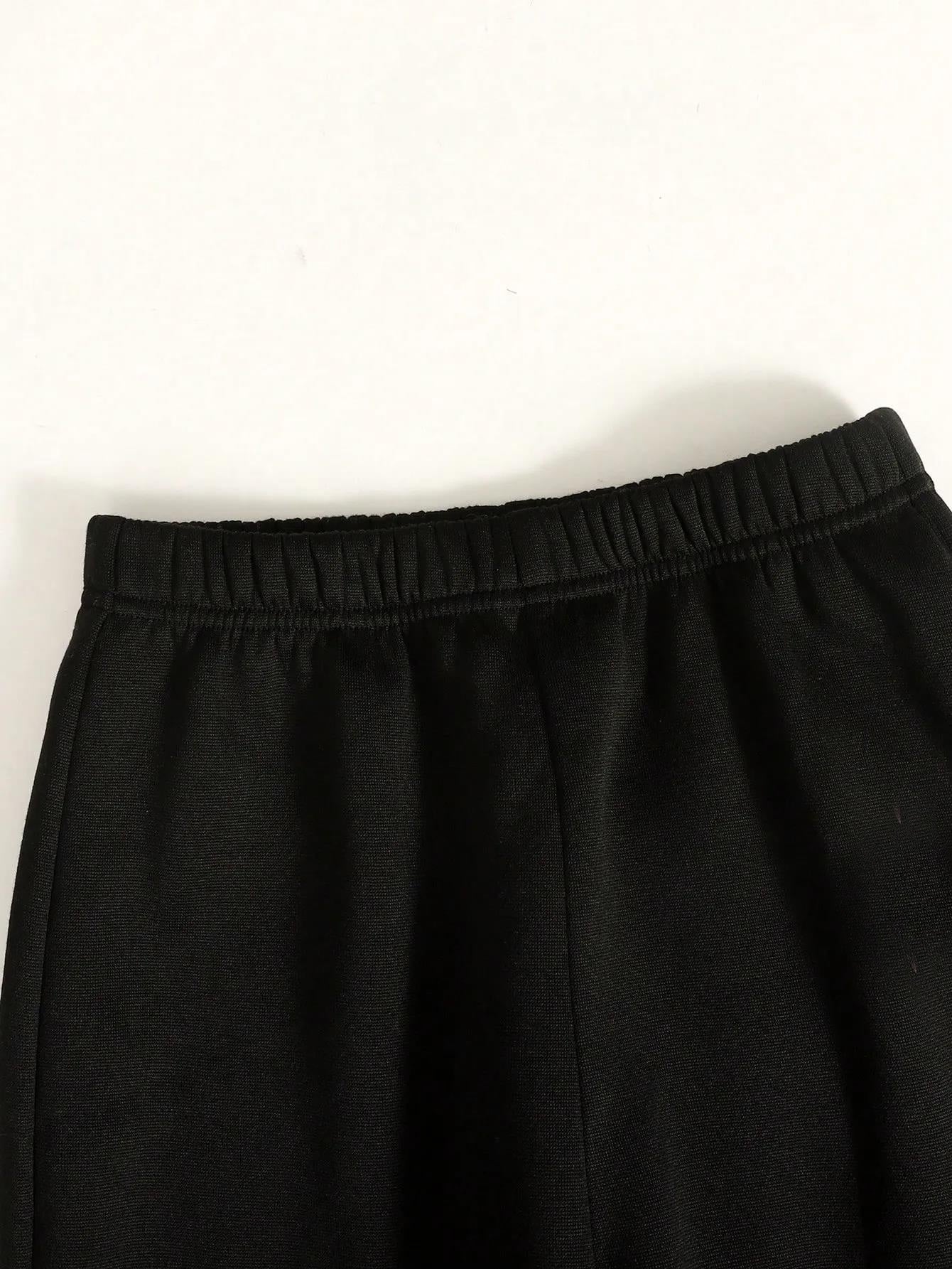 KOTTY Women‚Äôs Black Cropped Sweatshirt - Image 5