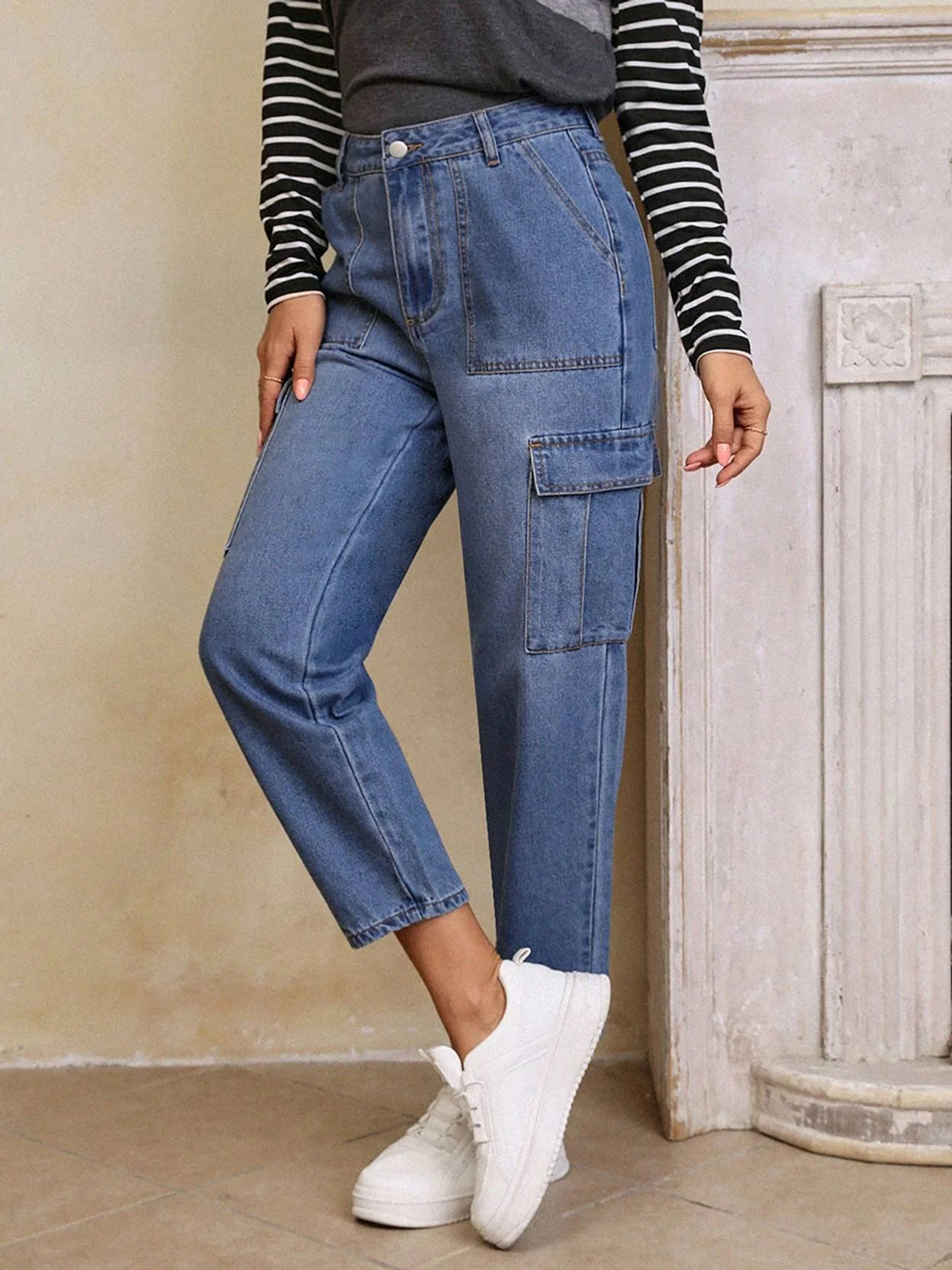 KOTTY Women Straight Fit High Rise Blue Jeans - Image 2
