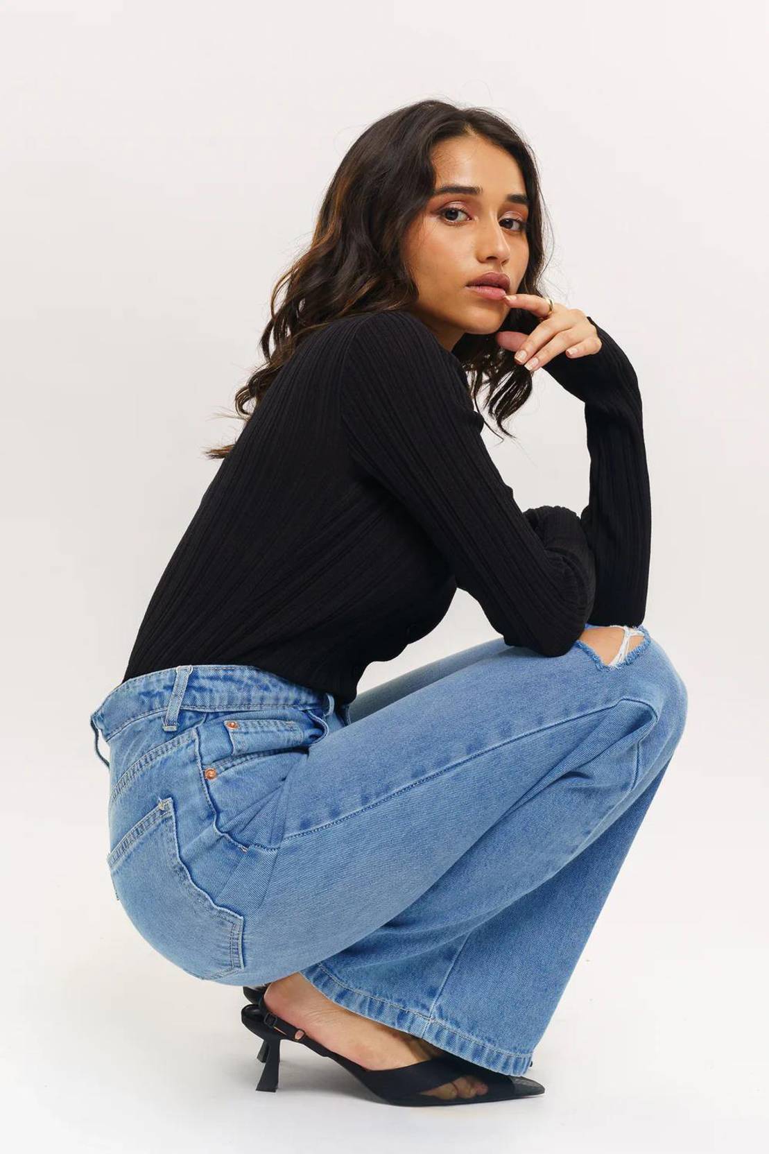 KOTTY Women Straight Fit High Rise Blue Jeans - Image 4