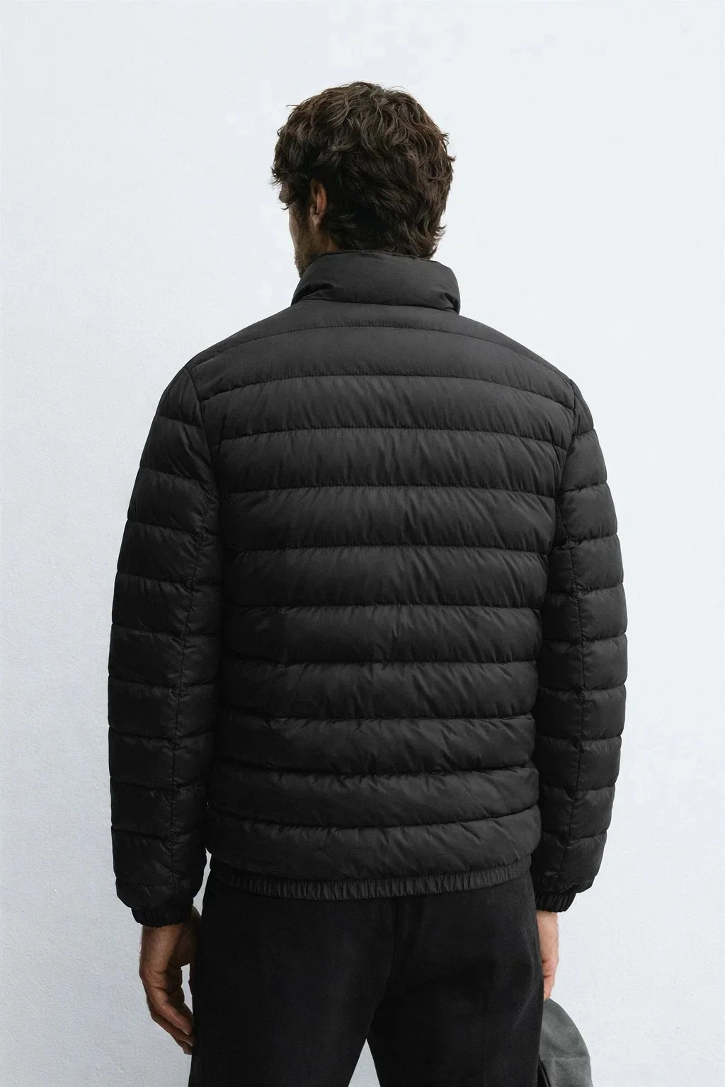 Men‚Äôs Black Lightweight Quilted Puffer Jacket Winter - Image 5