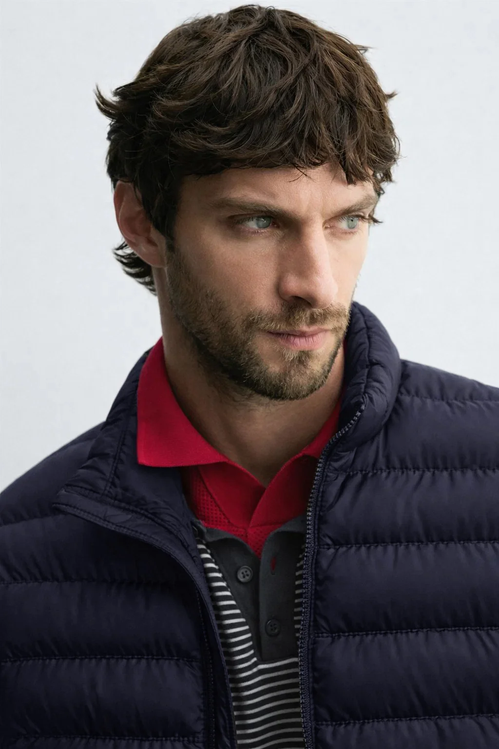 Men’s Navy Blue Lightweight Quilted Puffer Jacket - Image 3