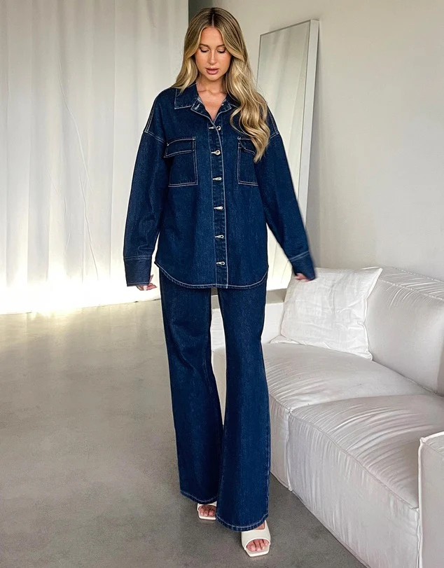 Women’s Dark Blue Wide Leg Jeans - Image 5