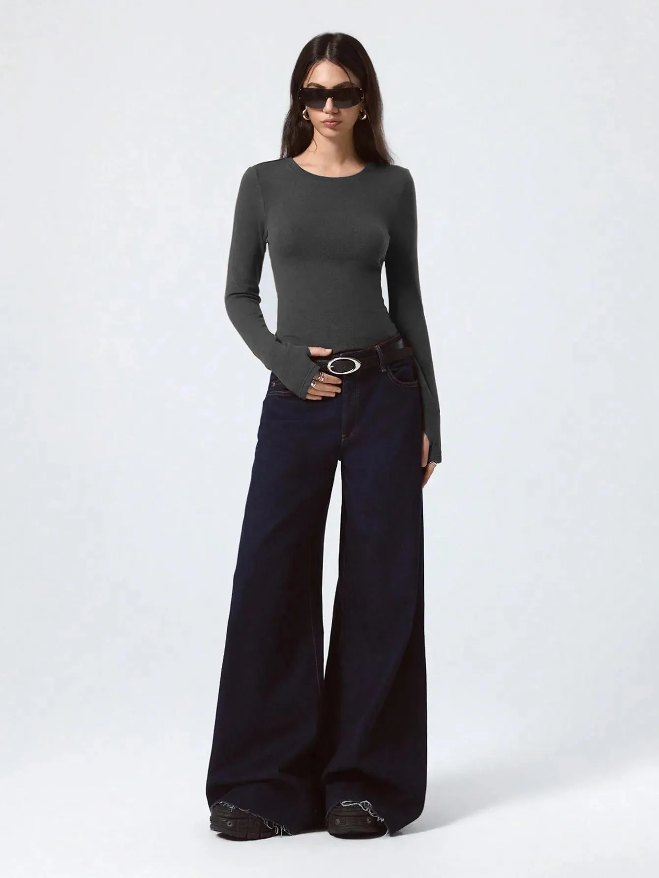 Women's Long Sleeve Fitted Crew Neck Top - Image 4